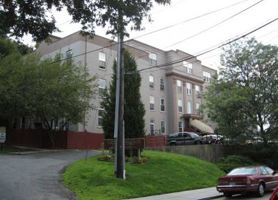 Forest Hils Hospital - Washingtonian housing